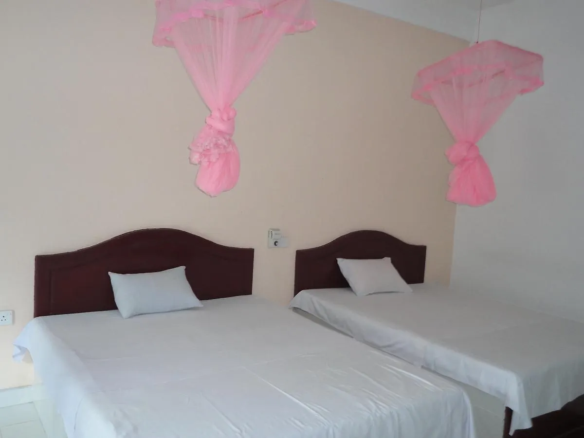 White Elephant Hotel Maskeliya