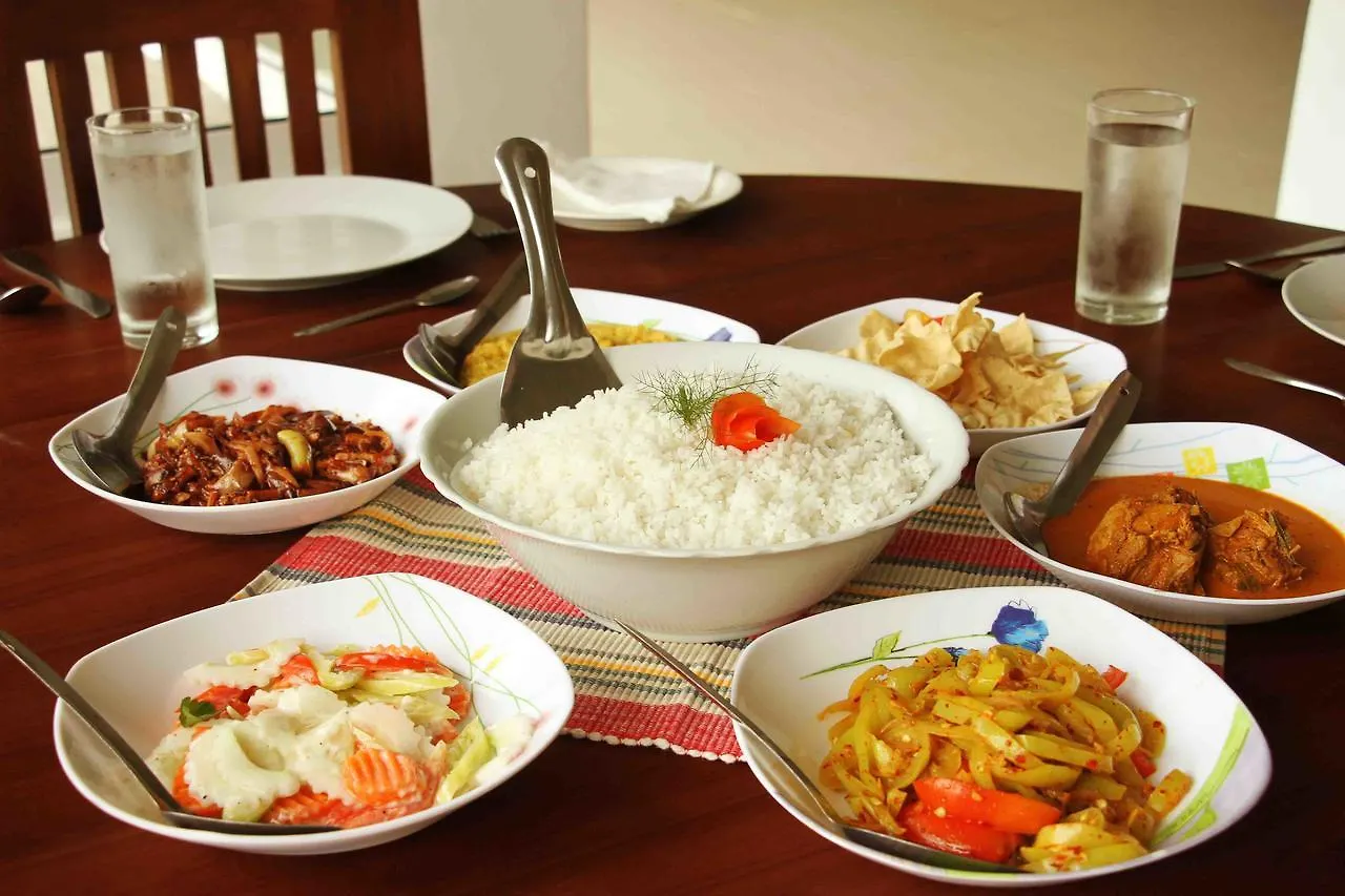 White Elephant Hotel Maskeliya 0*,